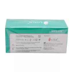 Nici Nylus® niewchłanialne z igłą, 12 saszetek